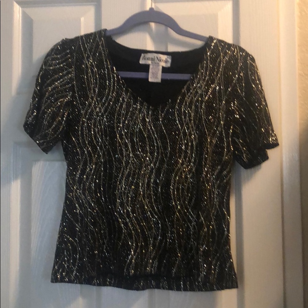 Black/gold sparkly top